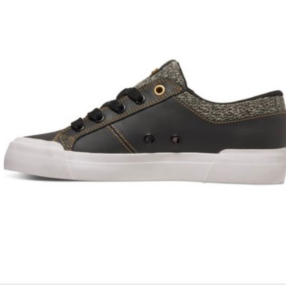 COPY - DC Danni SE skateboard sneaker in Black Leather Size 6 - Picture 2 of 8